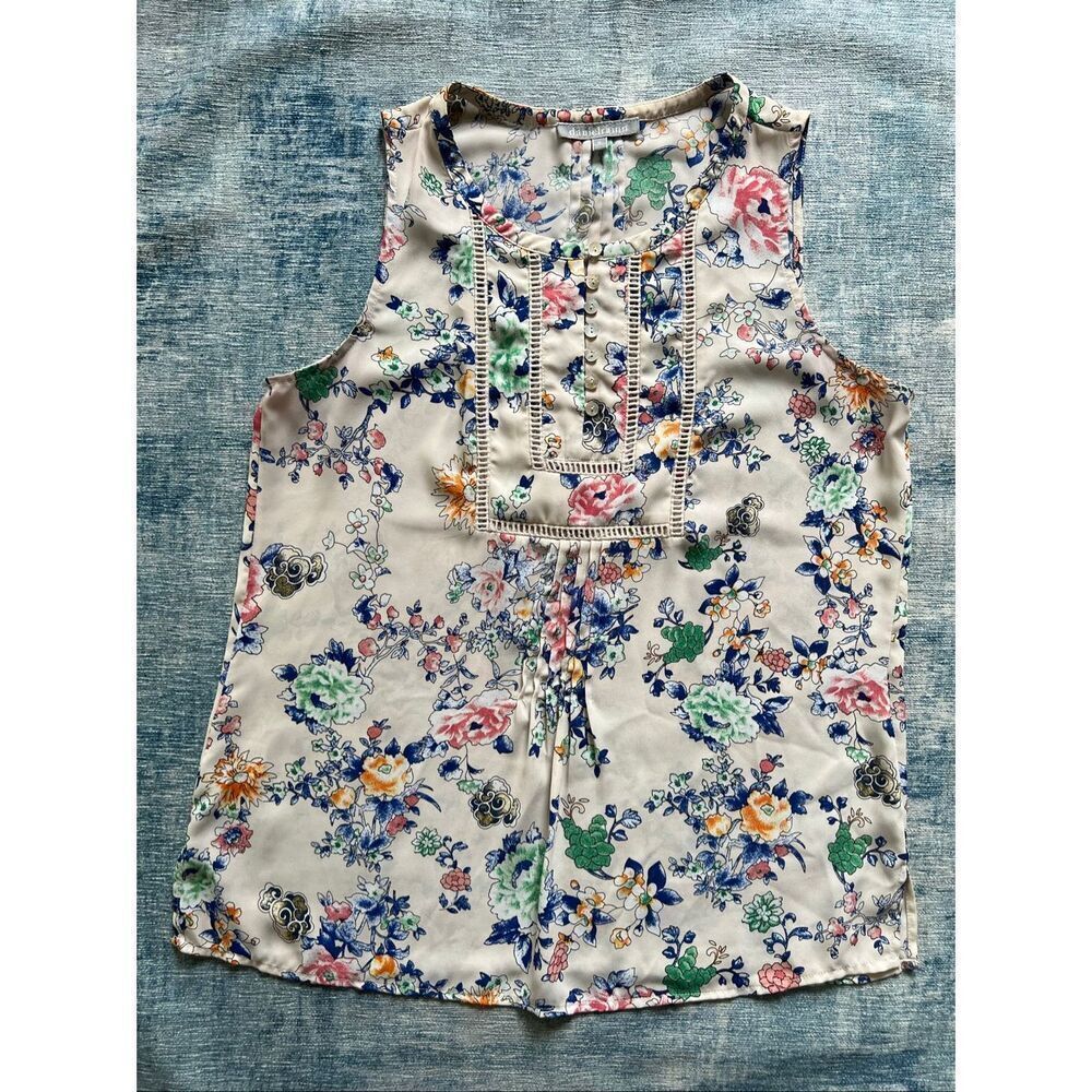 Daniel Rainn Cream Blue Green Pink Floral Sleeveless Blouse Women's Medium